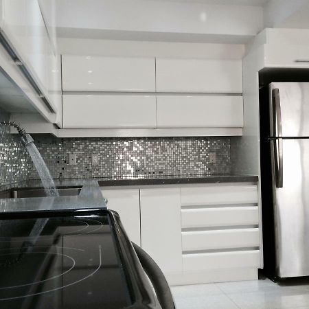 Luxury Two Story Villa Unit A Laval Buitenkant foto